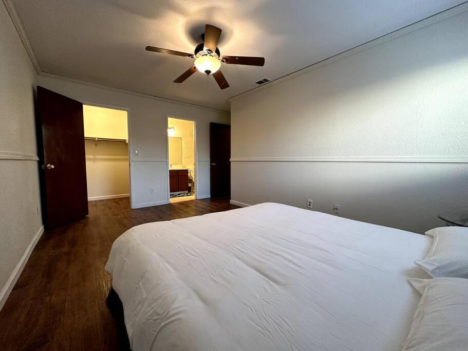 Comfortable House W/ Wi-Fi/Tv - Turlock,Ca Экстерьер фото